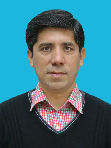 Dr. Akbar Azam